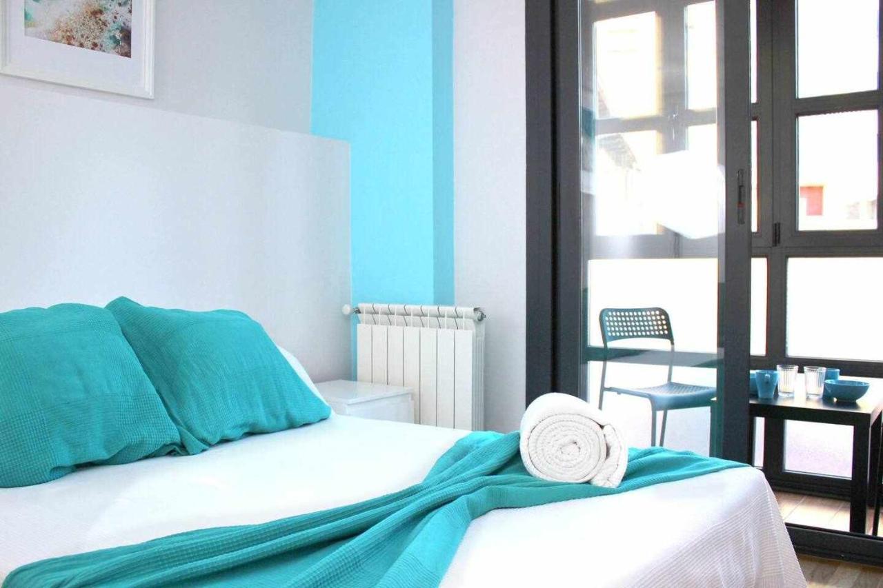 شقة El Duplex Mas Centrico Del Humedo Desayuno Y Wifi ليون المظهر الخارجي الصورة