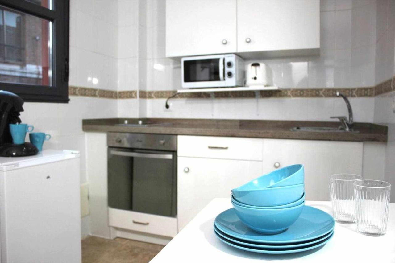 شقة El Duplex Mas Centrico Del Humedo Desayuno Y Wifi ليون المظهر الخارجي الصورة